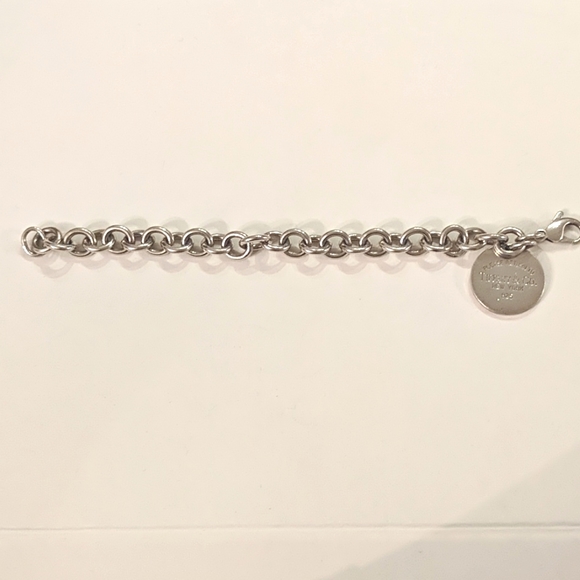 Tiffany & Co. Sterling Silver Chainlink Bracelet - Picture 4 of 4